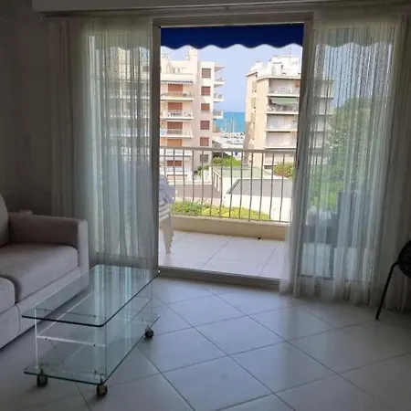 Appartement Studio Plage De La Salis Antibes